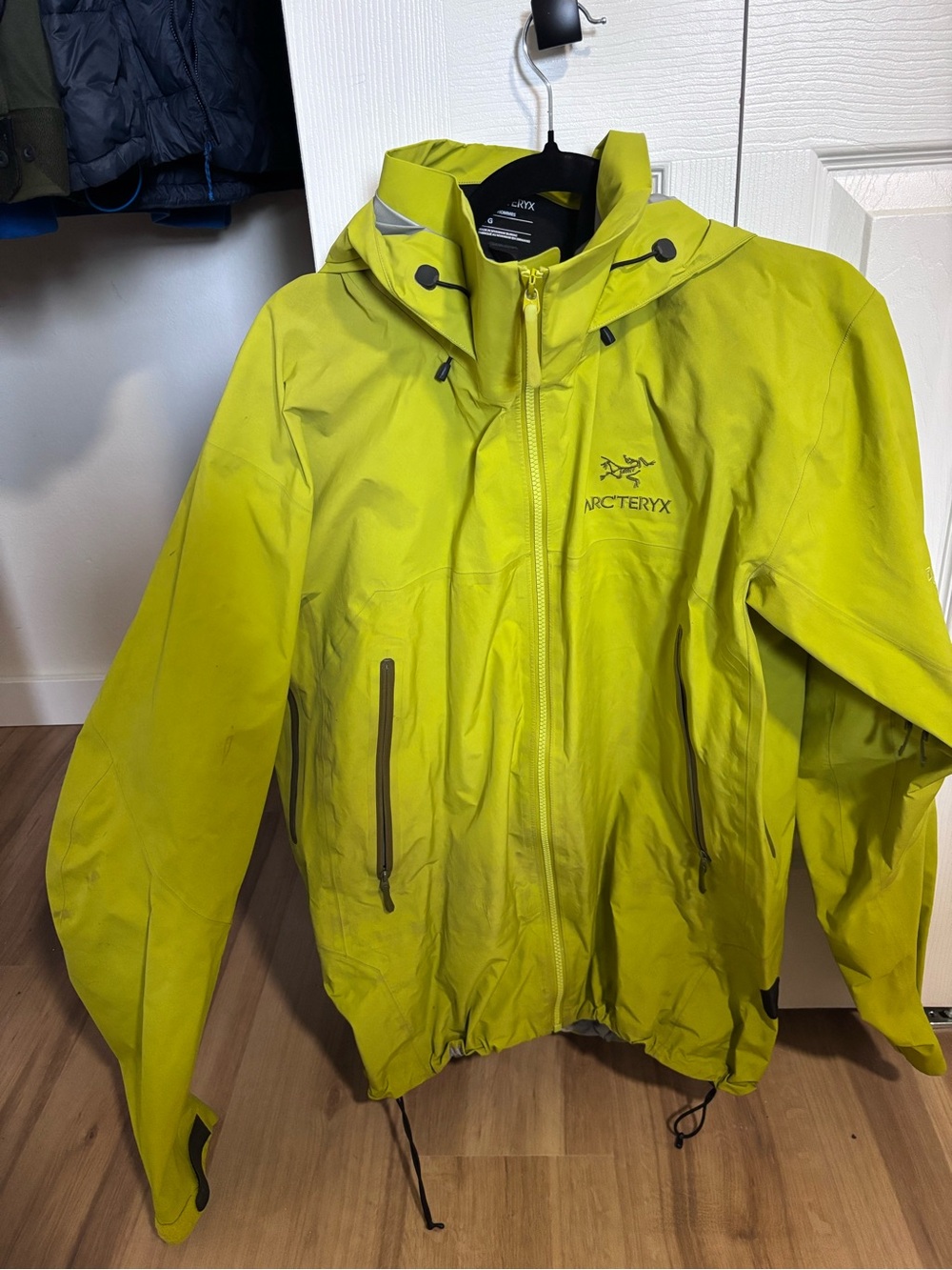 Arc'teryx Men's Bright Lime Waterproof Shell Jacket